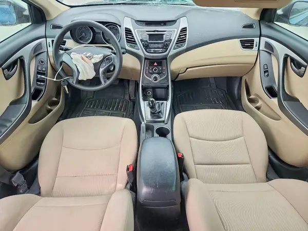 KMHDH4AEXGU478517 2016 HYUNDAI ELANTRA - Image 8
