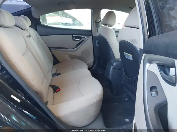 KMHDH4AEXGU479358 2016 HYUNDAI ELANTRA - Image 8