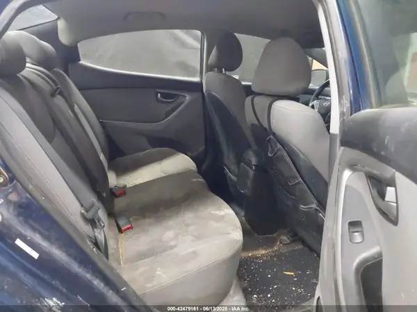 KMHDH4AEXGU484933 2016 HYUNDAI ELANTRA - Image 8
