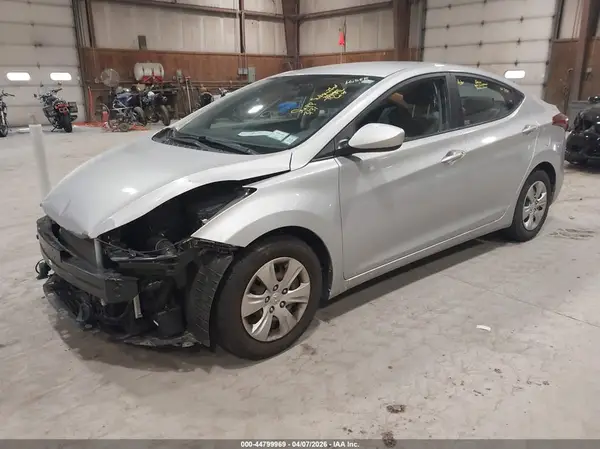 KMHDH4AEXGU488061 2016 HYUNDAI ELANTRA - Image 2