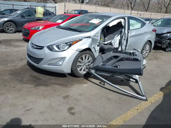 KMHDH4AEXGU490411 2016 HYUNDAI ELANTRA - Image 2