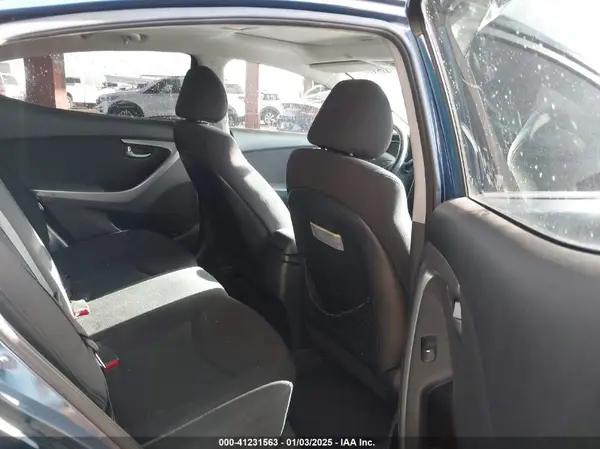 KMHDH4AEXGU491235 2016 HYUNDAI ELANTRA - Image 8