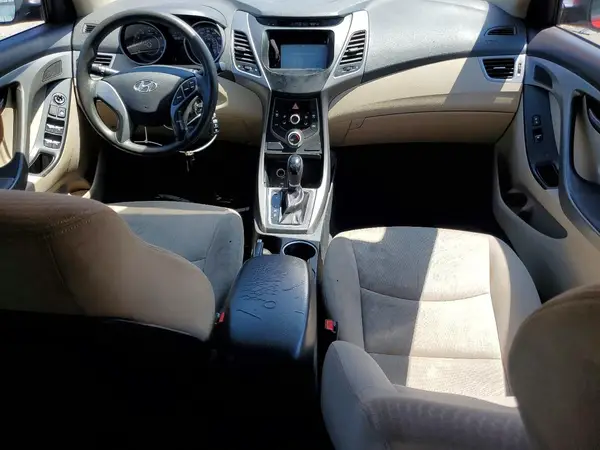 KMHDH4AEXGU501956 2016 HYUNDAI ELANTRA - Image 8