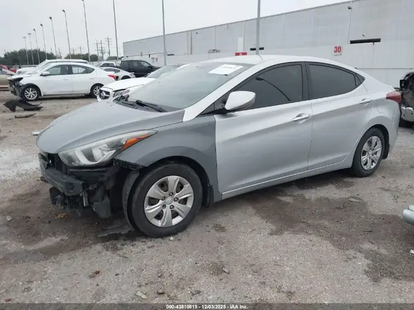 KMHDH4AEXGU512388 2016 HYUNDAI ELANTRA - Image 2