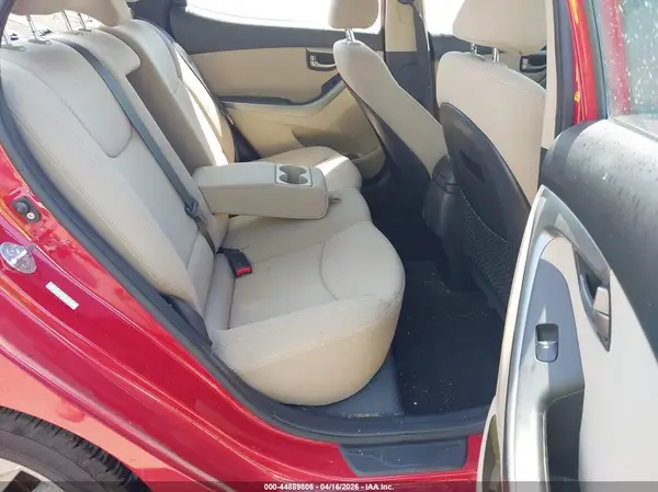 KMHDH4AEXGU520054 2016 HYUNDAI ELANTRA - Image 8