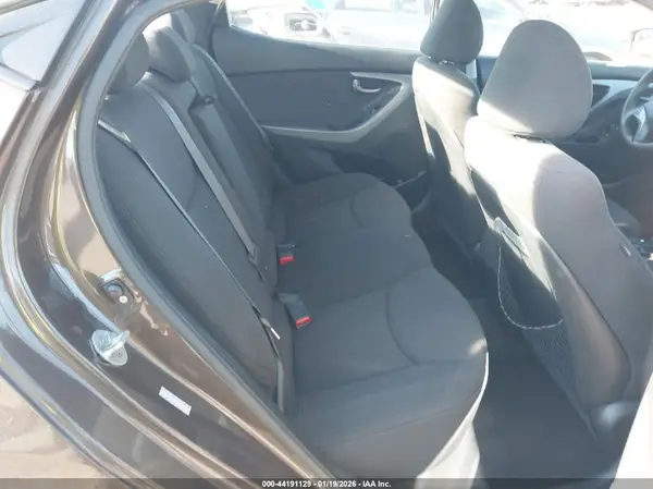 KMHDH4AEXGU521267 2016 HYUNDAI ELANTRA - Image 8