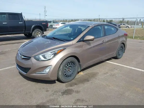 KMHDH4AEXGU529403 2016 HYUNDAI ELANTRA - Image 2