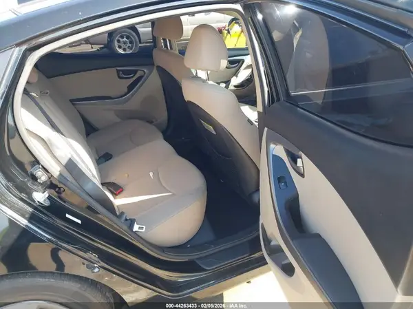 KMHDH4AEXGU530986 2016 HYUNDAI ELANTRA - Image 8