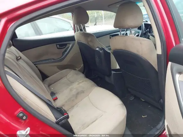 KMHDH4AEXGU531376 2016 HYUNDAI ELANTRA - Image 8