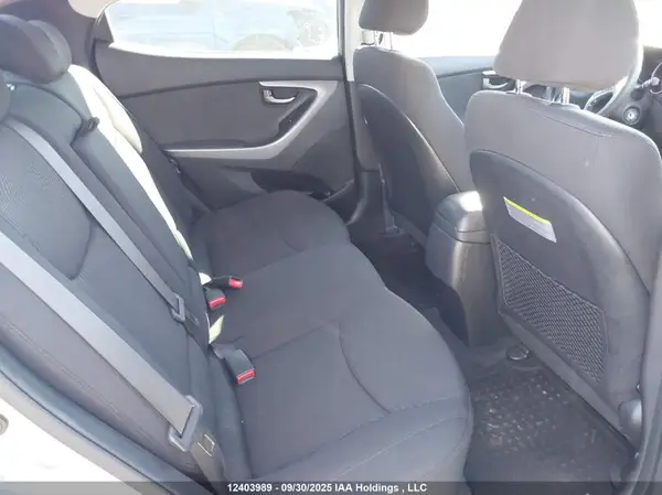 KMHDH4AEXGU541020 2016 HYUNDAI ELANTRA - Image 8