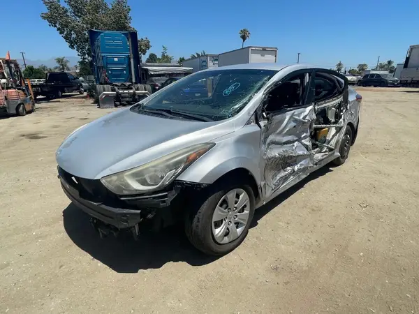 KMHDH4AEXGU54295 2016 HYUNDAI ELANTRA - Image 2