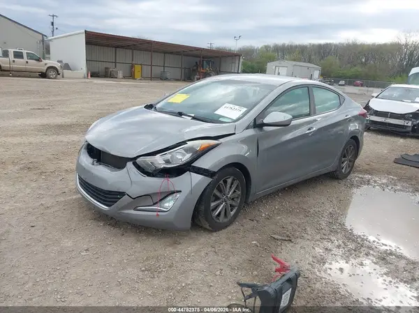 KMHDH4AEXGU544726 2016 HYUNDAI ELANTRA - Image 2