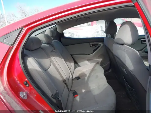KMHDH4AEXGU546170 2016 HYUNDAI ELANTRA - Image 8