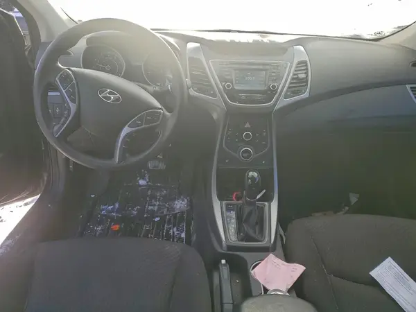 KMHDH4AEXGU569058 2016 HYUNDAI ELANTRA - Image 8