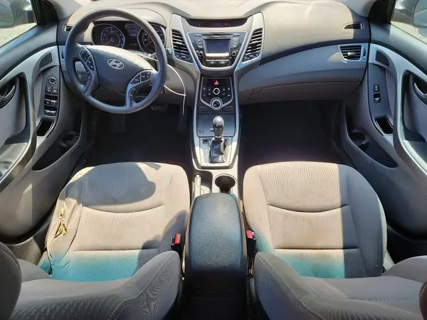 KMHDH4AEXGU581968 2016 HYUNDAI ELANTRA - Image 8