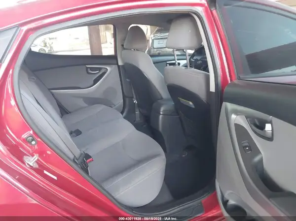 KMHDH4AEXGU584532 2016 HYUNDAI ELANTRA - Image 8
