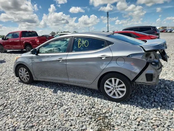 KMHDH4AEXGU585051 2016 HYUNDAI ELANTRA - Image 2