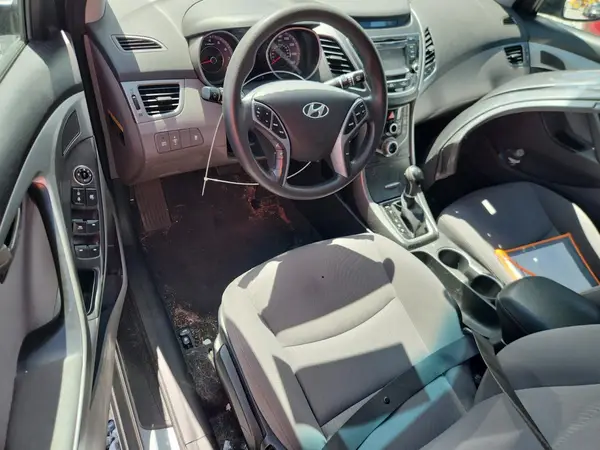 KMHDH4AEXGU585051 2016 HYUNDAI ELANTRA - Image 8