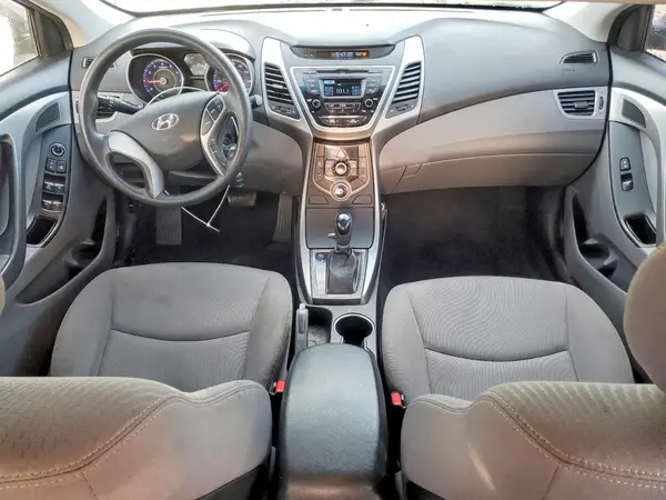 KMHDH4AEXGU587480 2016 HYUNDAI ELANTRA - Image 8