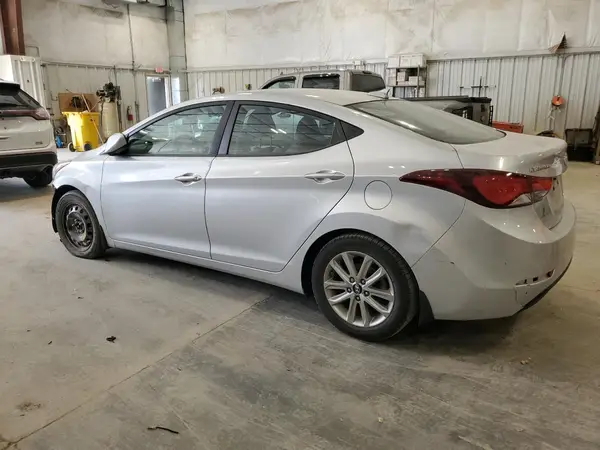 KMHDH4AEXGU588533 2016 HYUNDAI ELANTRA - Image 2