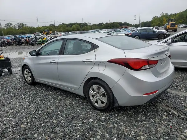 KMHDH4AEXGU588693 2016 HYUNDAI ELANTRA - Image 2