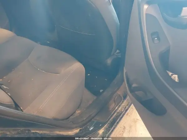 KMHDH4AEXGU600633 2016 HYUNDAI ELANTRA - Image 8