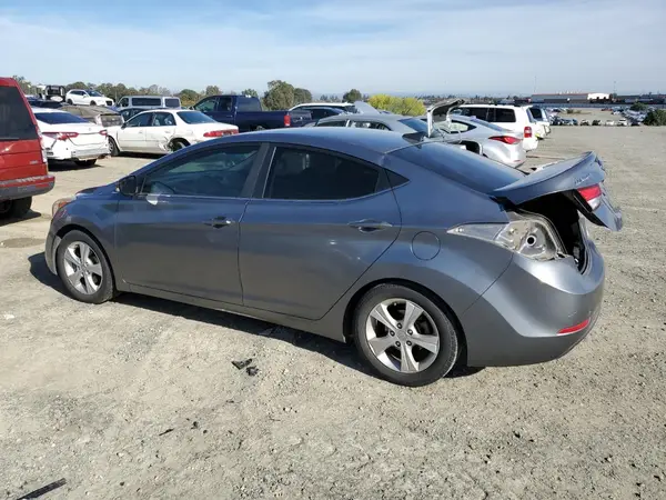 KMHDH4AEXGU605928 2016 HYUNDAI ELANTRA - Image 2