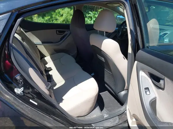 KMHDH4AEXGU606044 2016 HYUNDAI ELANTRA - Image 8