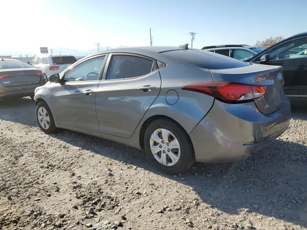 KMHDH4AEXGU607274 2016 HYUNDAI ELANTRA - Image 2