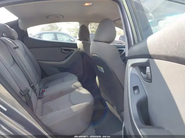 KMHDH4AEXGU617478 2016 HYUNDAI ELANTRA - Image 8