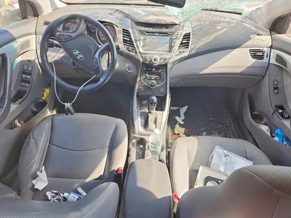 KMHDH4AEXGU619098 2016 HYUNDAI ELANTRA - Image 8