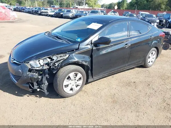 KMHDH4AEXGU626696 2016 HYUNDAI ELANTRA - Image 2