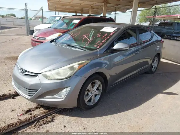 KMHDH4AEXGU635317 2016 HYUNDAI ELANTRA - Image 2