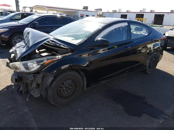KMHDH4AEXGU637004 2016 HYUNDAI ELANTRA - Image 2