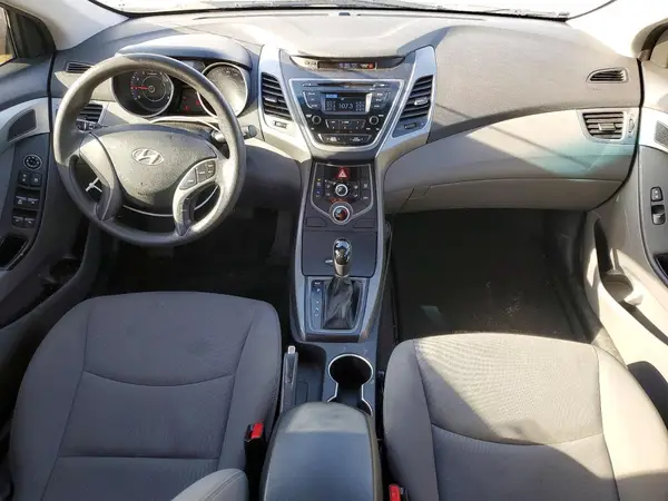KMHDH4AEXGU641053 2016 HYUNDAI ELANTRA - Image 8