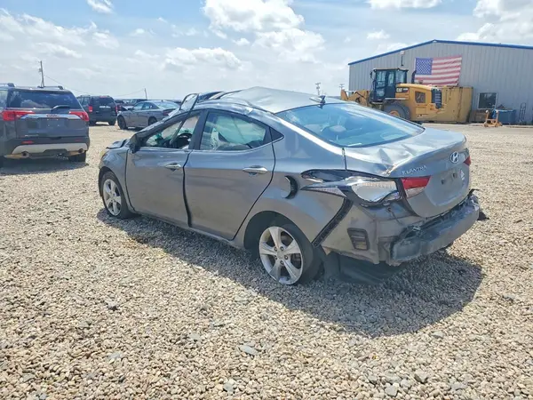 KMHDH4AEXGU643580 2016 HYUNDAI ELANTRA - Image 2