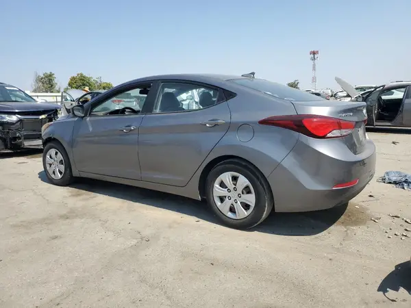 KMHDH4AEXGU643854 2016 HYUNDAI ELANTRA - Image 2
