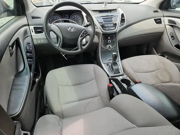 KMHDH4AEXGU650447 2016 HYUNDAI ELANTRA - Image 8