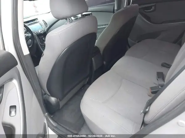 KMHDH4AH0GU553963 2016 HYUNDAI ELANTRA - Image 8