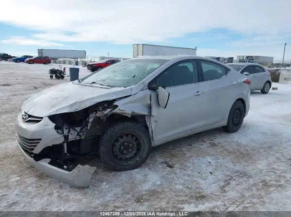 KMHDH4AH1GU486158 2016 HYUNDAI ELANTRA - Image 2