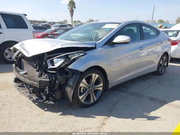 KMHDH4AH1GU489061 2016 HYUNDAI ELANTRA - Image 2