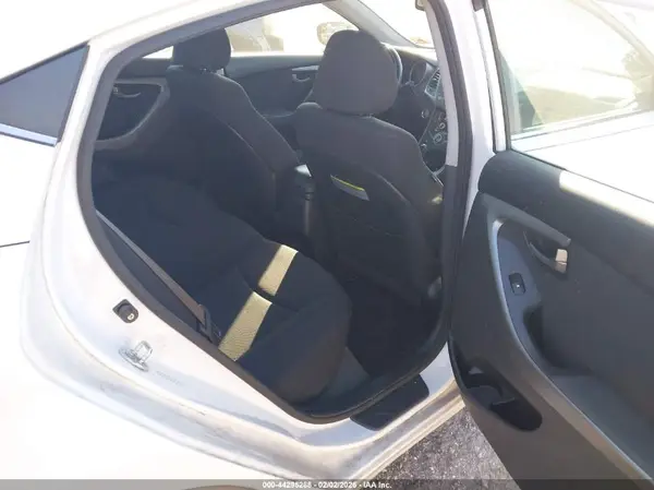 KMHDH4AH2GU511682 2016 HYUNDAI ELANTRA - Image 8