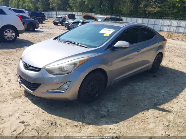 KMHDH4AH2GU523296 2016 HYUNDAI ELANTRA - Image 2