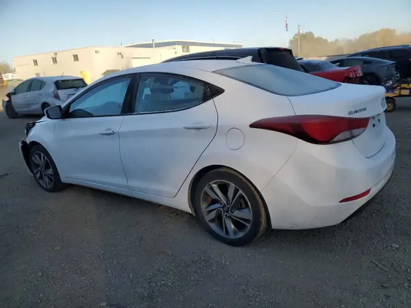 KMHDH4AH2GU549882 2016 HYUNDAI ELANTRA - Image 2