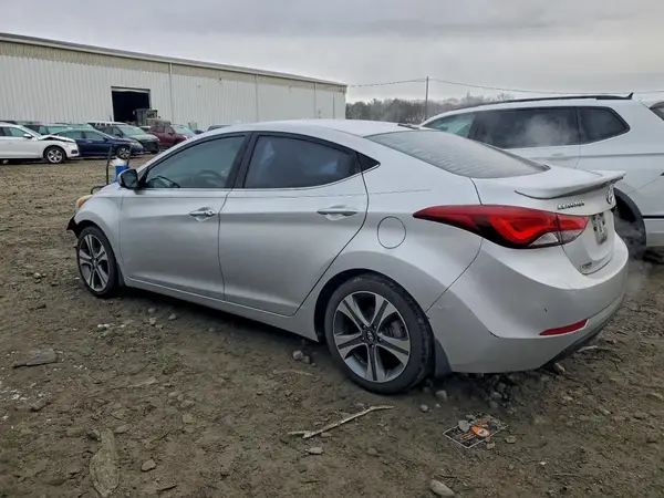 KMHDH4AH2GU585605 2016 HYUNDAI ELANTRA - Image 2