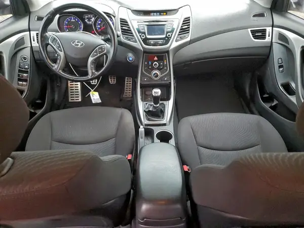 KMHDH4AH2GU585605 2016 HYUNDAI ELANTRA - Image 8