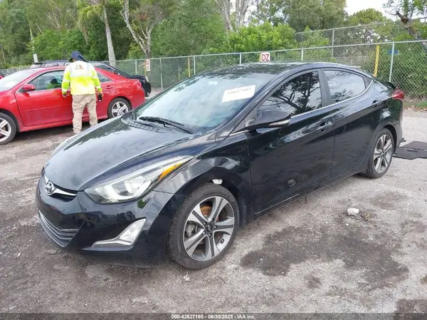 KMHDH4AH2GU587628 2016 HYUNDAI ELANTRA - Image 2