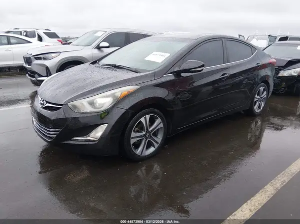 KMHDH4AH2GU602824 2016 HYUNDAI ELANTRA - Image 2