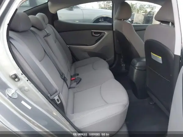 KMHDH4AH2GU650307 2016 HYUNDAI ELANTRA - Image 8