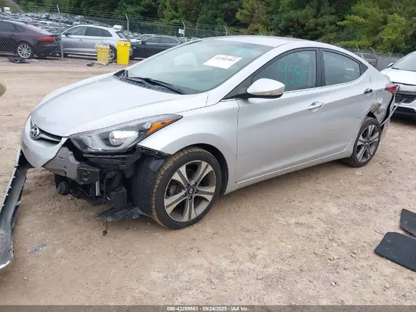KMHDH4AH3GU523310 2016 HYUNDAI ELANTRA - Image 2